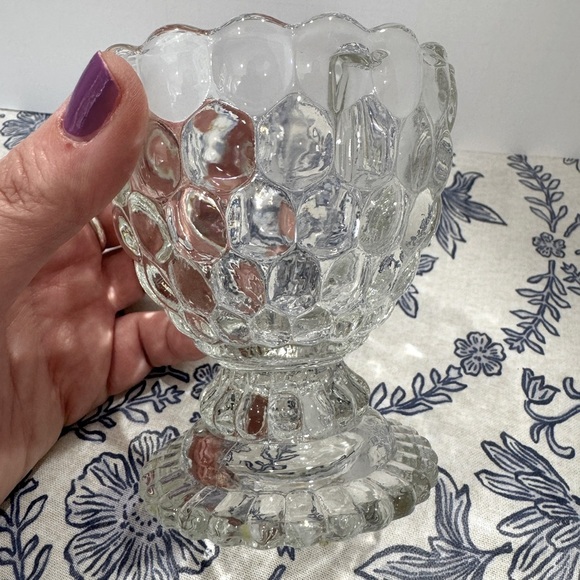 Vintage Avon Elegant Clear Glass Pedestal dish - Picture 5 of 6